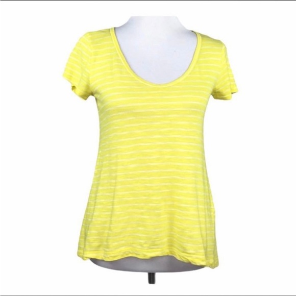 Anthropologie Left of Center Cutout Back Short Sleeve Tee Shirt Top Yellow XS - Picture 2 of 13